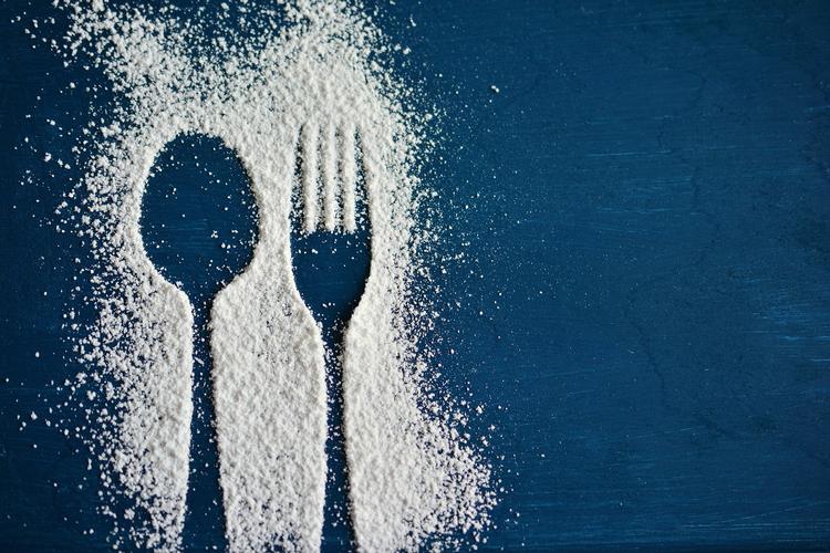 Cancer and diet series: Part 1- does sugar feed cancer? Part 1 of a 5 part cancer and diet series busting the most common myths I come across in my daily practice.